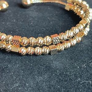 Elegant Rose Gold-Toned Bracelet